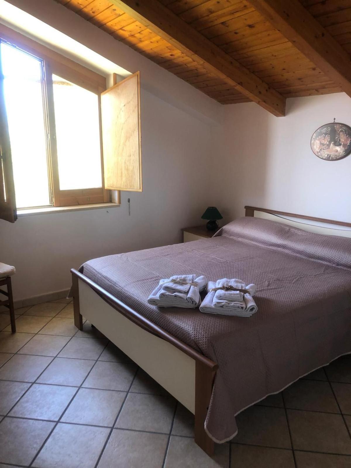 Casa Nando Relax E Comfort Home Ашеа Екстер'єр фото