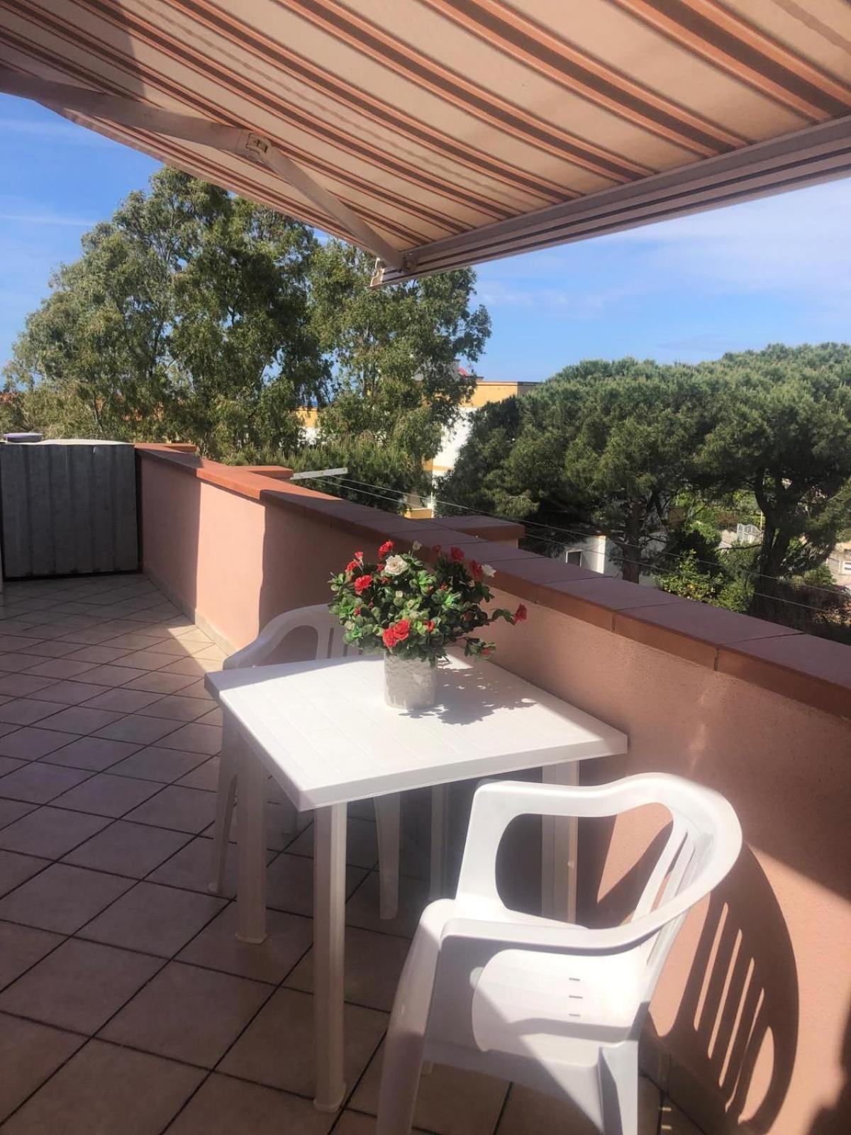 Casa Nando Relax E Comfort Home Ашеа Екстер'єр фото