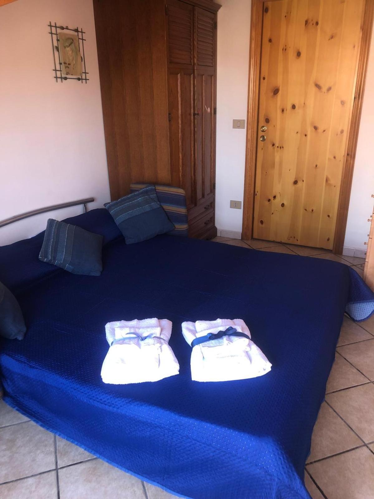 Casa Nando Relax E Comfort Home Ашеа Екстер'єр фото